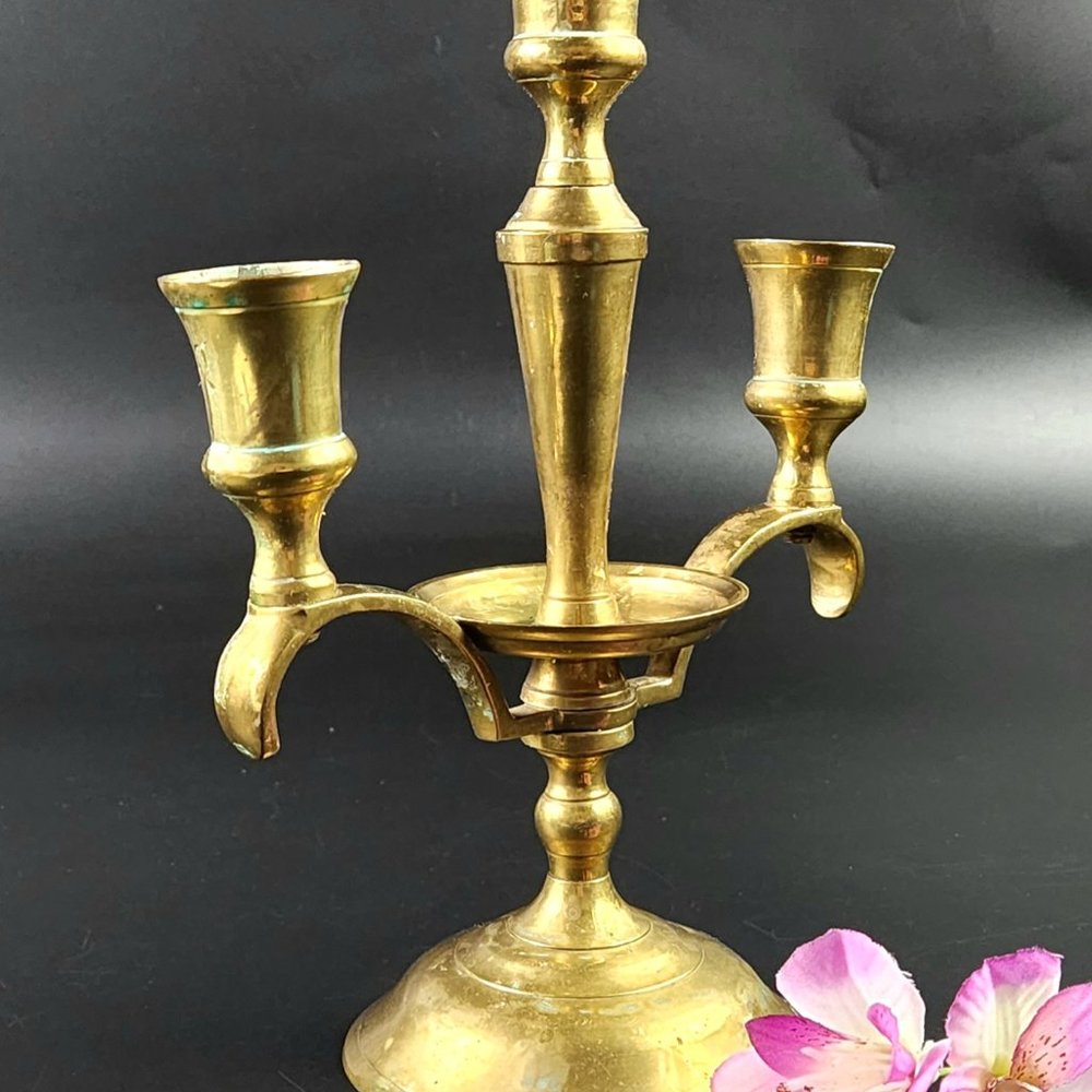 Vintage - Beautiful, Simple & Elegant - Solid Brass - 3 Arm Candelabra - Picture 5 of 10